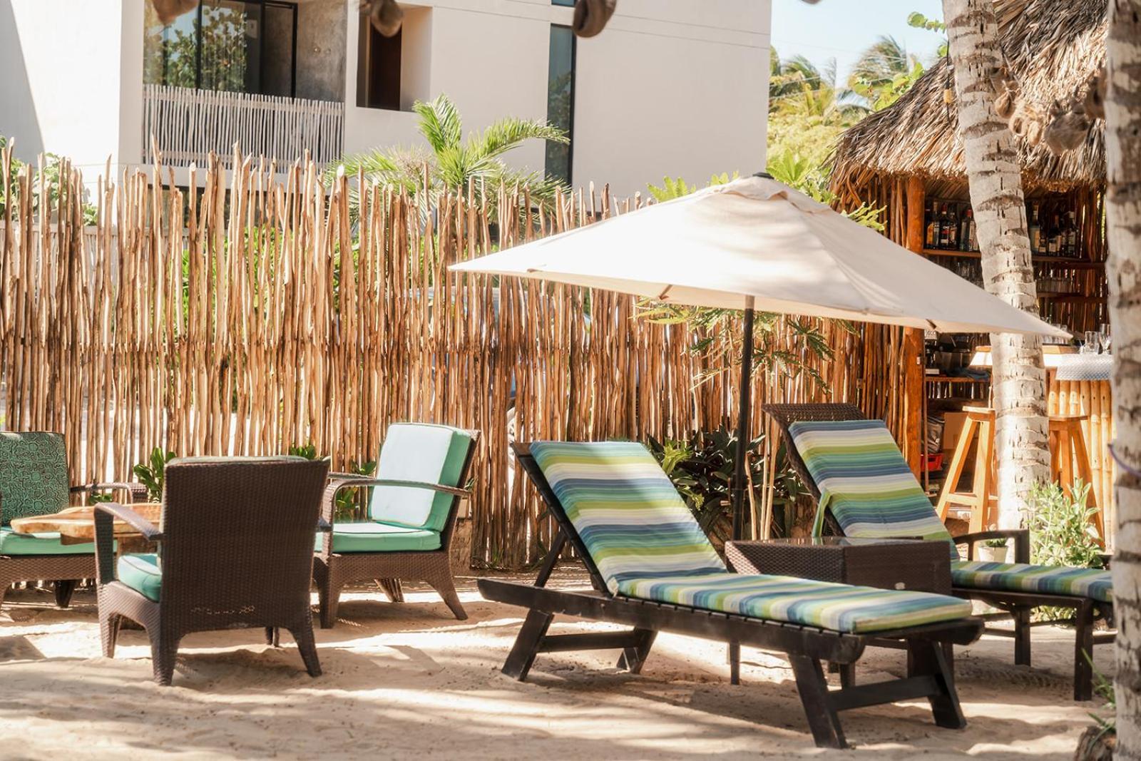 Hotel Boutique Can Cocal El Cuyo Extérieur photo